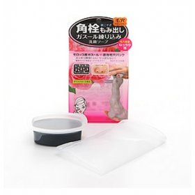 B&C - Tsururi - Black Head Removal Ghassoul Cleansing Soap Rose Scent